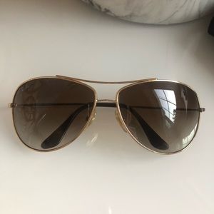 curved aviator sunglasses
